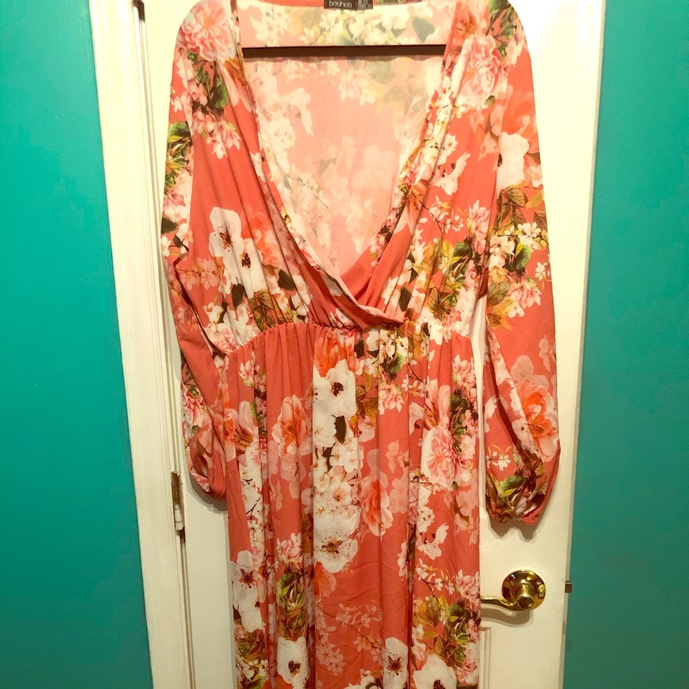 Boohoo size 22 floral dress